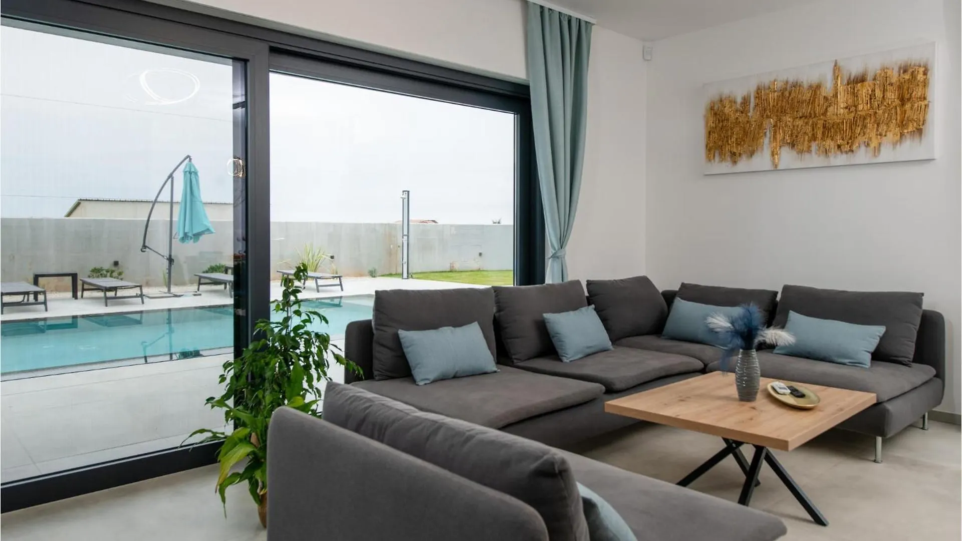 Holiday home 4 Bedroom Beautiful Home In Rebici Croatia